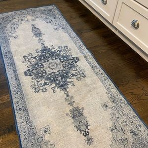 ruggable runner 2.5x7 blue Persian rug